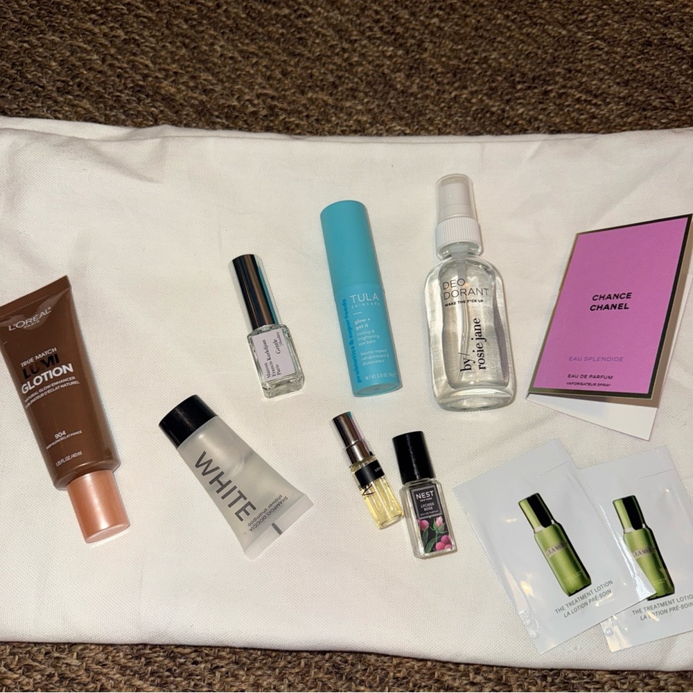 CHANEL Chance Eau Fraîche Perfume Sample with Assorted Beauty Products